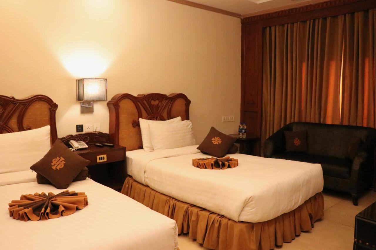 Hilton Suites Lahore Exteriér fotografie