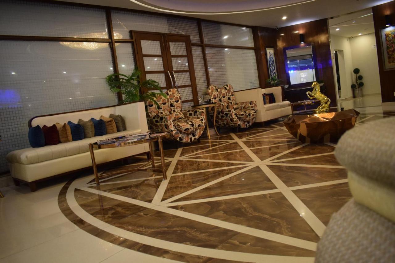 Hilton Suites Lahore Exteriér fotografie